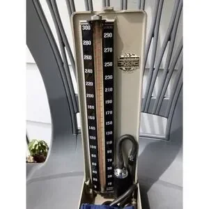 Baumanometer | Accents | Baumanometer 30 Analog Blood Pressure Testing ...